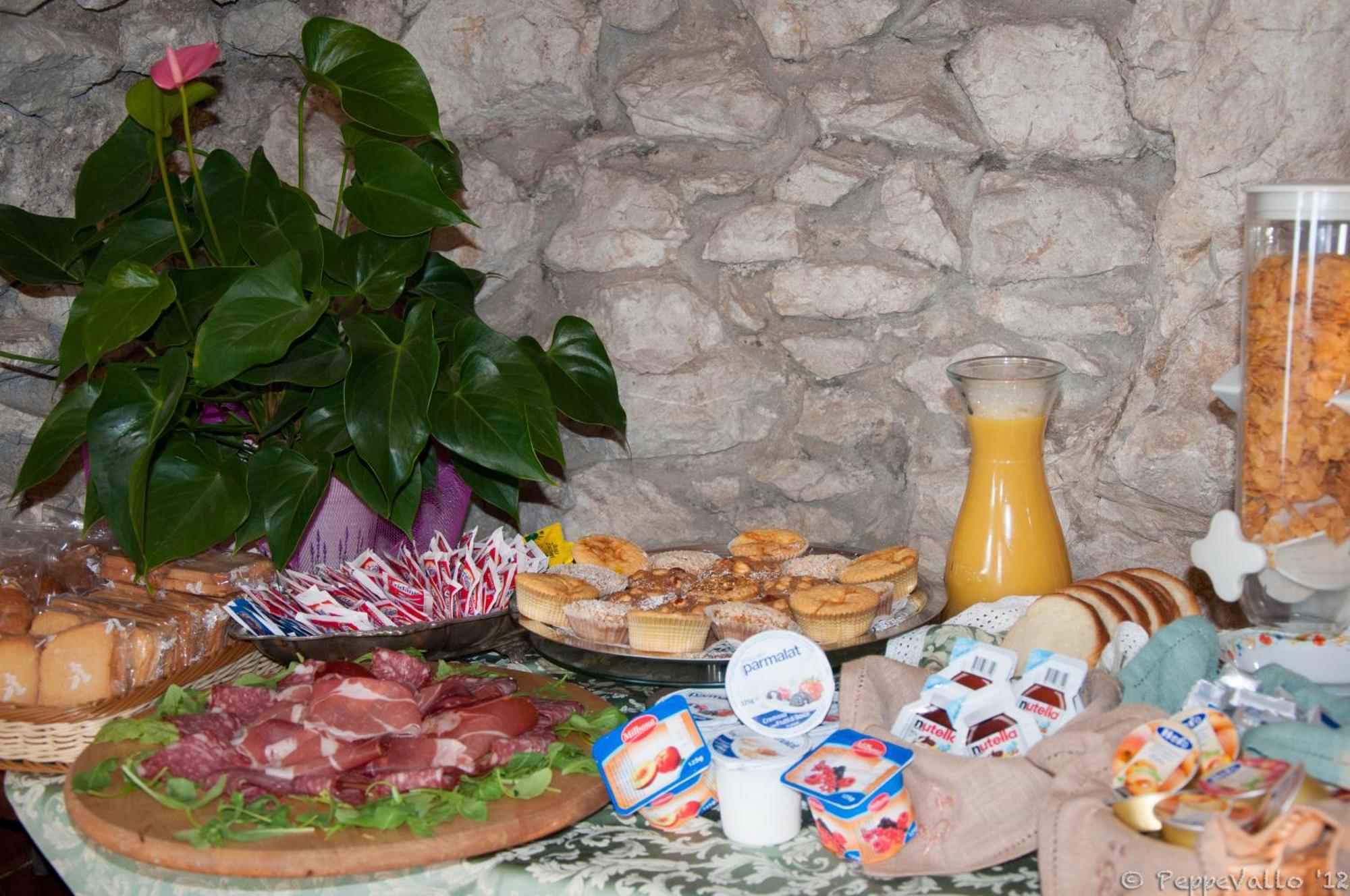 Locanda Dell'Arcangelo Рокка-Массіма Екстер'єр фото