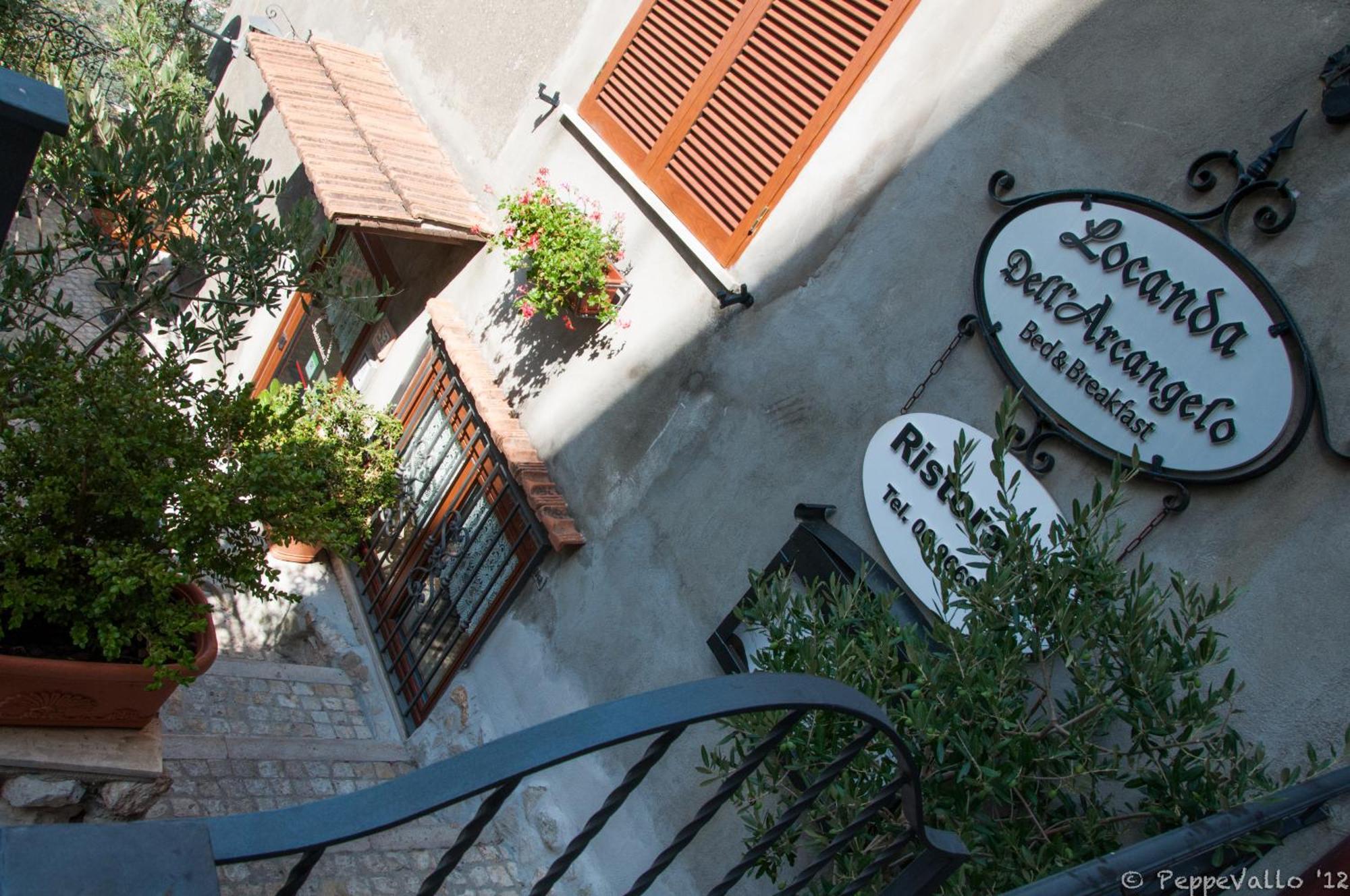 Locanda Dell'Arcangelo Рокка-Массіма Екстер'єр фото